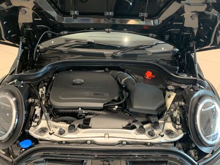 2025-MINI-Hatch-Cooper-S-Auto_5