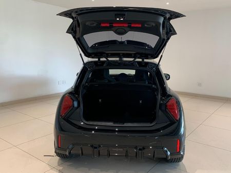 2025-MINI-Hatch-Cooper-S-Auto_7