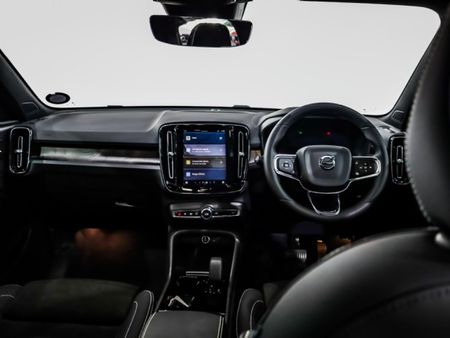 2024-Volvo-C40-Recharge-Twin-Pure-Electric_11
