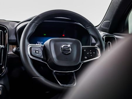 2024-Volvo-C40-Recharge-Twin-Pure-Electric_15