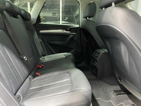 2020-Audi-Q5-20-TDI-quattro-Auto-40-TDI_9
