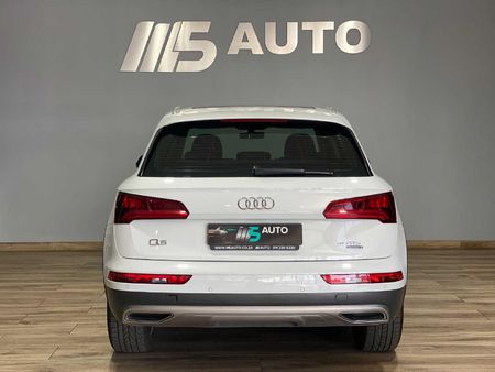 2020-Audi-Q5-20-TDI-quattro-Auto-40-TDI_4