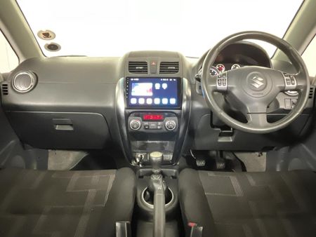 2012-Suzuki-SX4-20-AWD_1