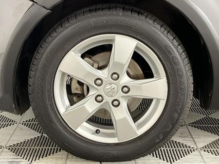 2012-Suzuki-SX4-20-AWD_4