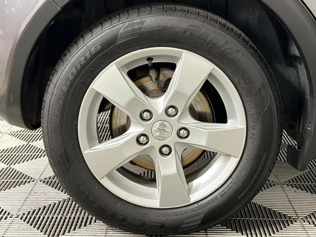 2012-Suzuki-SX4-20-AWD_7