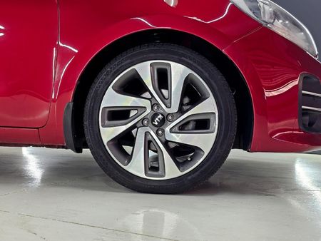 2016-Kia-Rio-14-Tec-5-dr_9