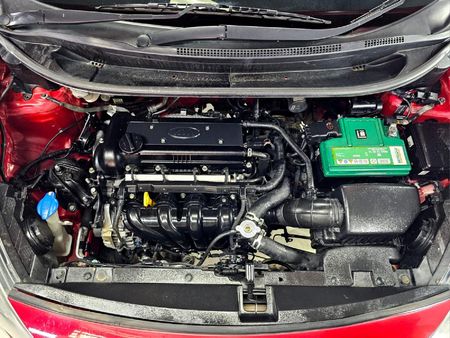 2016-Kia-Rio-14-Tec-5-dr_8