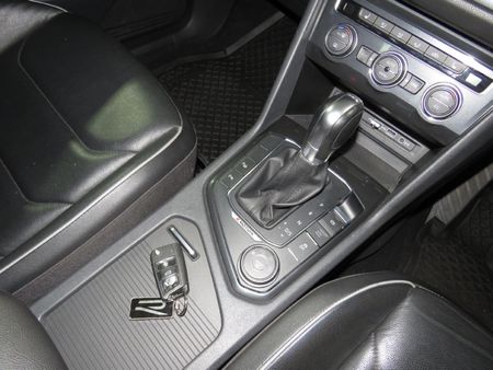 2020-Volkswagen-Tiguan-Allspace-20-TDI-Comfortline-4Motion-Auto_14