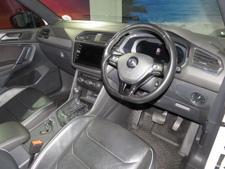 2020-Volkswagen-Tiguan-Allspace-20-TDI-Comfortline-4Motion-Auto_15