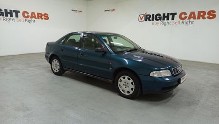 1995-Audi-A4-18-Executive-Auto_0