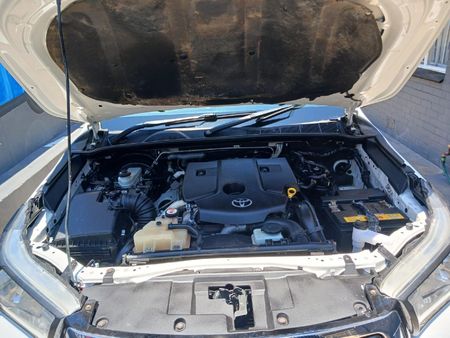 2017-Toyota-Hilux-24-GD-6-Raised-Body-SRX-Extended-Cab_14