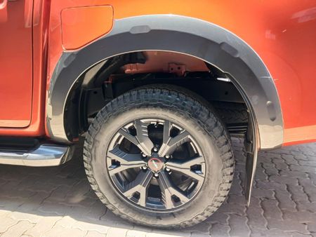 2023-Isuzu-D-Max-30-DDI-V-Cross-HR-4x4-Auto-Double-Cab_15