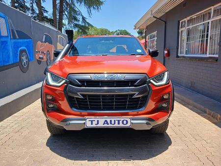 2023-Isuzu-D-Max-30-DDI-V-Cross-HR-4x4-Auto-Double-Cab_1