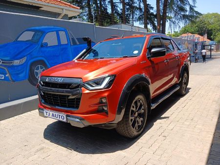 2023-Isuzu-D-Max-30-DDI-V-Cross-HR-4x4-Auto-Double-Cab_2