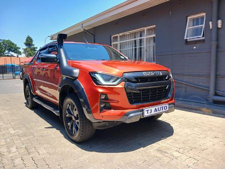 2023-Isuzu-D-Max-30-DDI-V-Cross-HR-4x4-Auto-Double-Cab_3