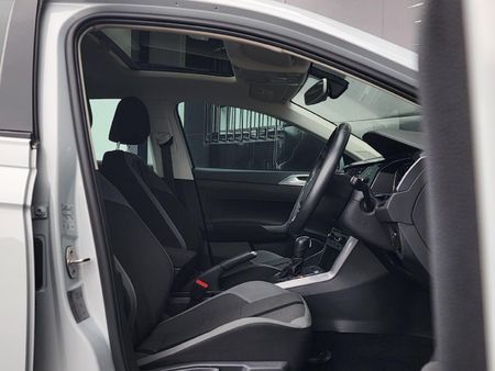 2020-Volkswagen-Polo-10-TSI-Highline-Auto-85kW_17