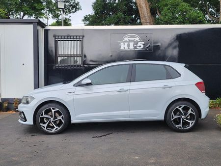 2020-Volkswagen-Polo-10-TSI-Highline-Auto-85kW_2