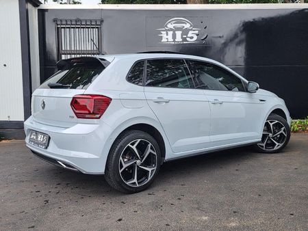 2020-Volkswagen-Polo-10-TSI-Highline-Auto-85kW_5
