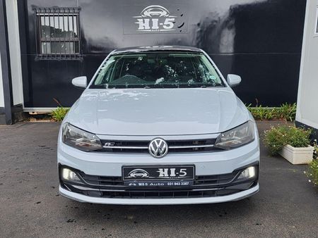 2020-Volkswagen-Polo-10-TSI-Highline-Auto-85kW_8