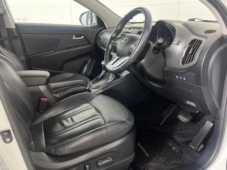 2013-Kia-Sportage-24-AWD-Auto_9