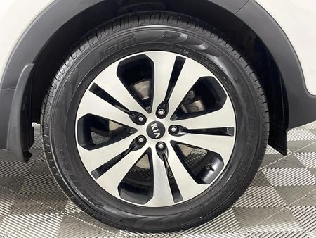 2013-Kia-Sportage-24-AWD-Auto_4