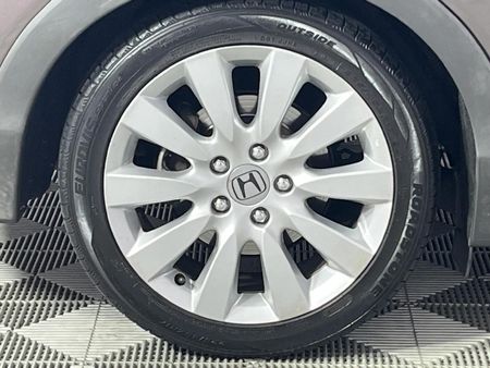 2012-Honda-Civic-18-Executive-5-dr-Auto_7
