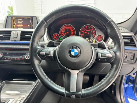 2013-BMW-3-Series-320i-M-Sport-Auto_9