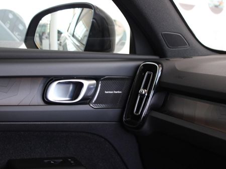 2024-Volvo-C40-Recharge-Twin-Pure-Electric_14