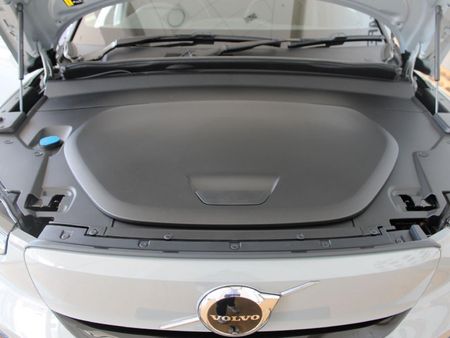 2024-Volvo-C40-Recharge-Twin-Pure-Electric_19