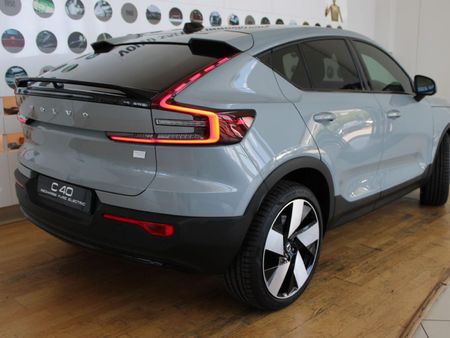 2024-Volvo-C40-Recharge-Twin-Pure-Electric_3