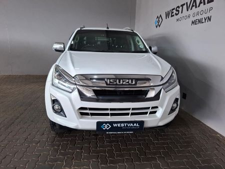 2020-Isuzu-D-Max-300-LX-4x4-Double-Cab_2