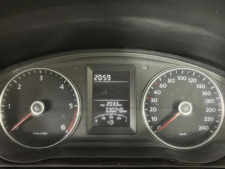2013-Volkswagen-Transporter-T5-20-TDI-75kW-LWB-Single-Cab_1