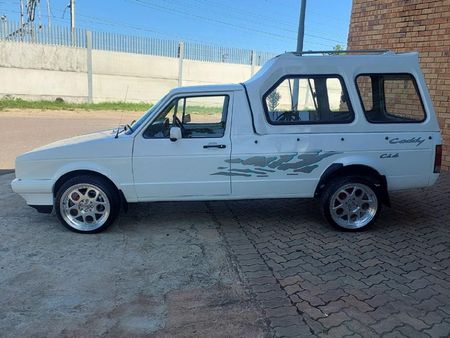 1995-Volkswagen-Caddy-Pick-Up-16-Single-Cab-Club_10