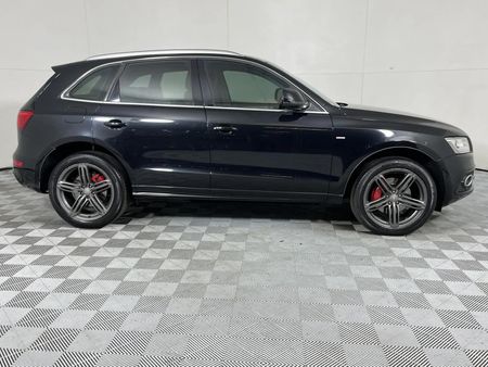2013-Audi-Q5-30-TDI-quattro-SE-Auto_15