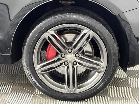 2013-Audi-Q5-30-TDI-quattro-SE-Auto_5