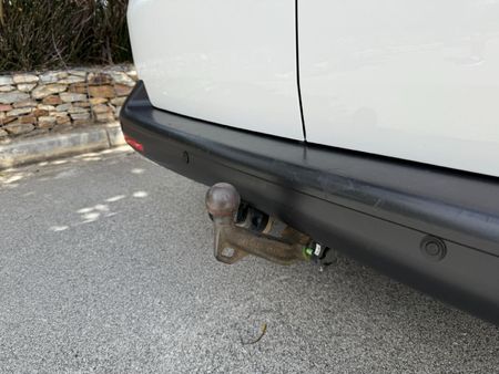 2018-Volkswagen-Transporter-T6-Crew-Bus-20-TDI-LWB-75kW-Panel-Van_9