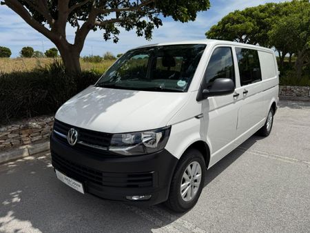 2018-Volkswagen-Transporter-T6-Crew-Bus-20-TDI-LWB-75kW-Panel-Van_14