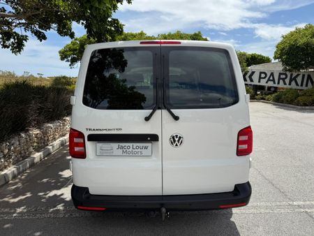 2018-Volkswagen-Transporter-T6-Crew-Bus-20-TDI-LWB-75kW-Panel-Van_8