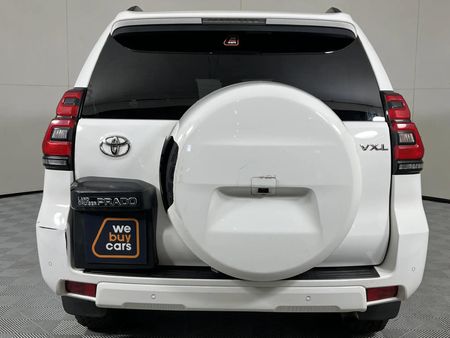 2018-Toyota-Land-Cruiser-Prado-30-D-VX-L-Auto_15
