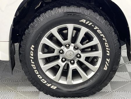 2018-Toyota-Land-Cruiser-Prado-30-D-VX-L-Auto_4