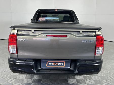 2024-Toyota-Hilux-24-GD-Single-Cab_12