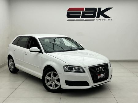 2010-Audi-A3-Sportback-14T-Attraction_0