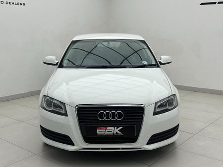2010-Audi-A3-Sportback-14T-Attraction_1