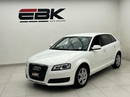 2010-Audi-A3-Sportback-14T-Attraction_2