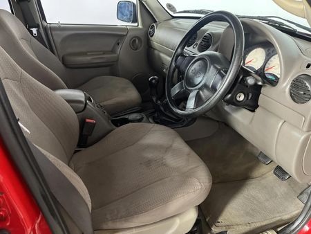 2003-Jeep-Cherokee-24-CRD-Sport_9