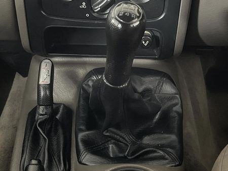 2003-Jeep-Cherokee-24-CRD-Sport_10