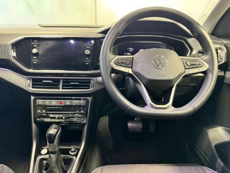 2024-Volkswagen-T-Cross-15-TSI-R-Line-Auto_12