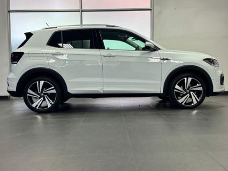 2024-Volkswagen-T-Cross-15-TSI-R-Line-Auto_3