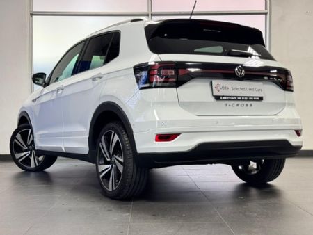 2024-Volkswagen-T-Cross-15-TSI-R-Line-Auto_4