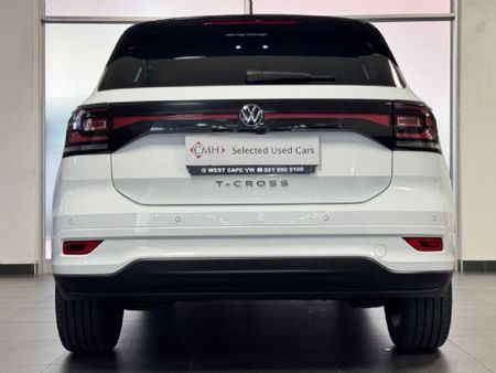 2024-Volkswagen-T-Cross-15-TSI-R-Line-Auto_5